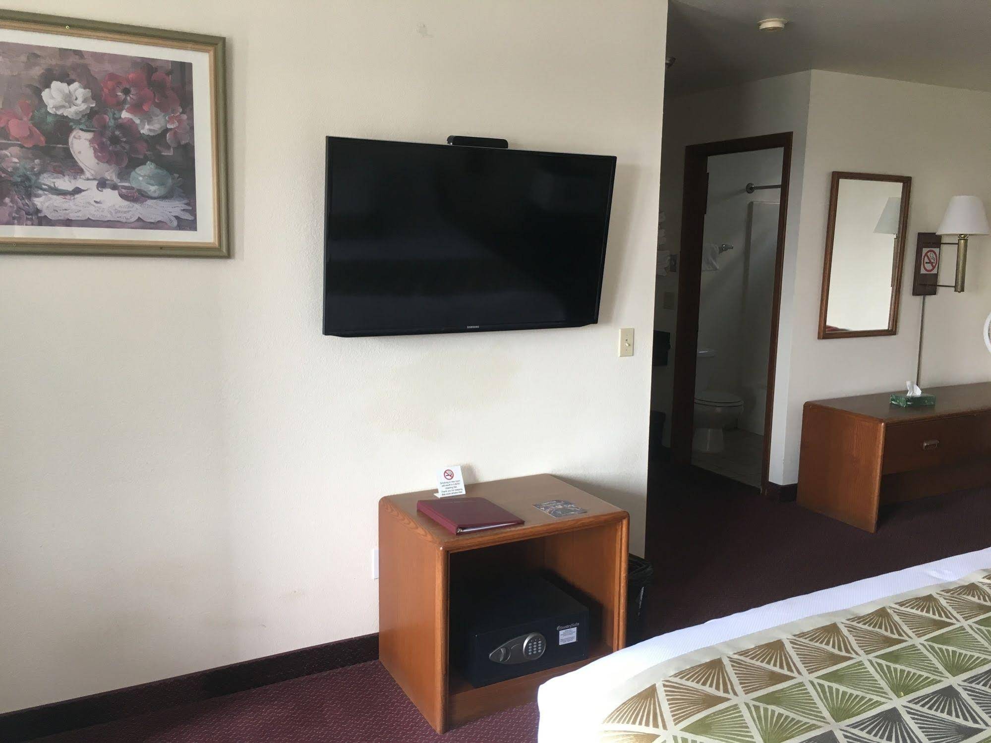 Westward Inn