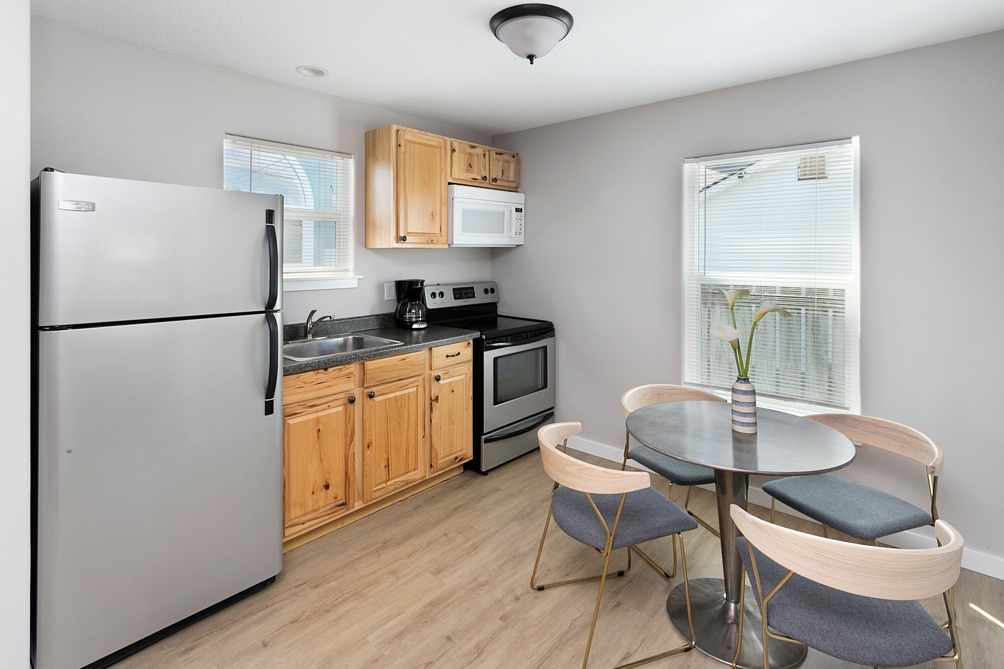 Inn At Haystack Rock