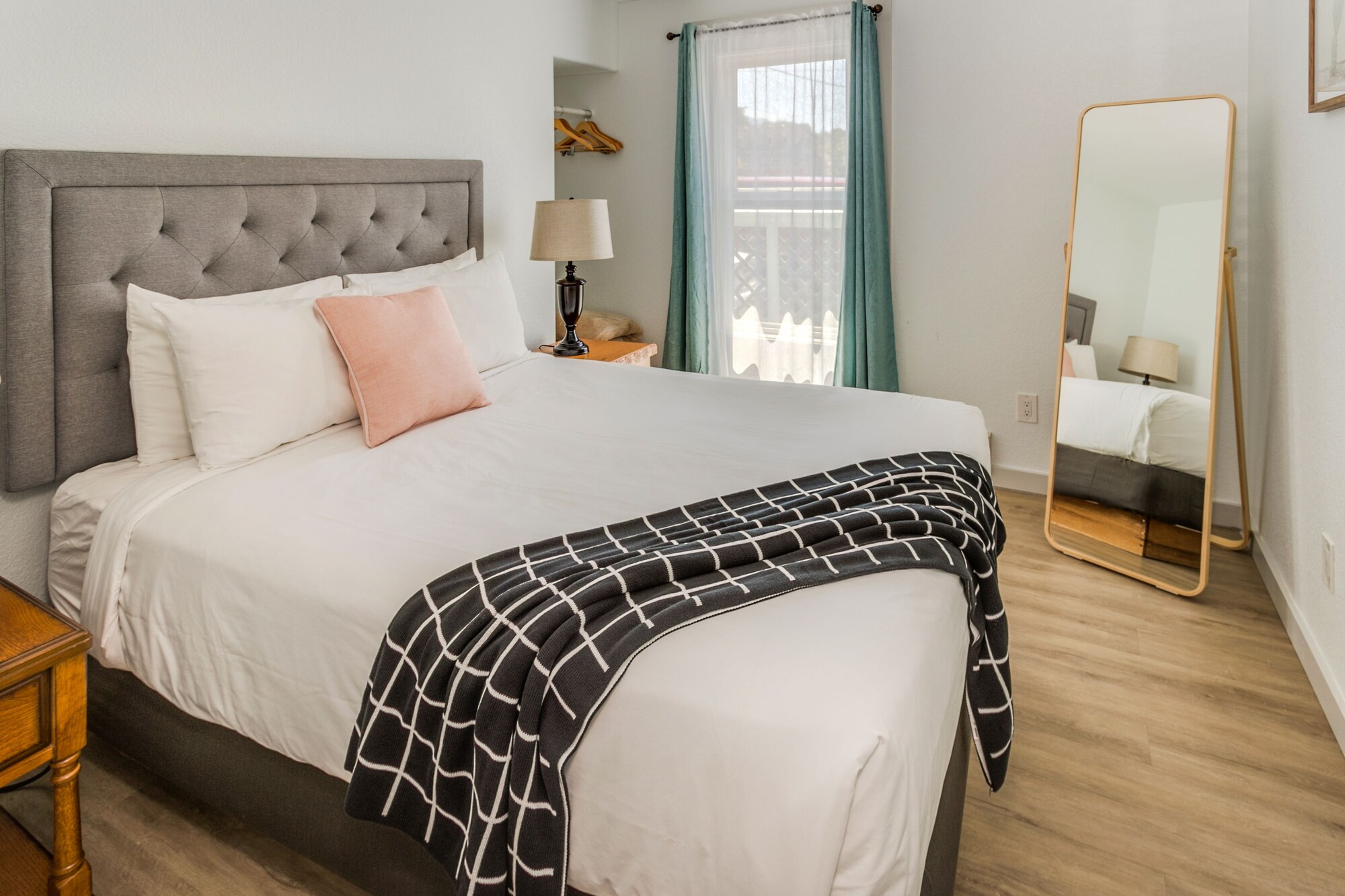 Inn At Haystack Rock