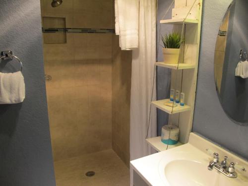 The Guesthouse Ocean View Cottages