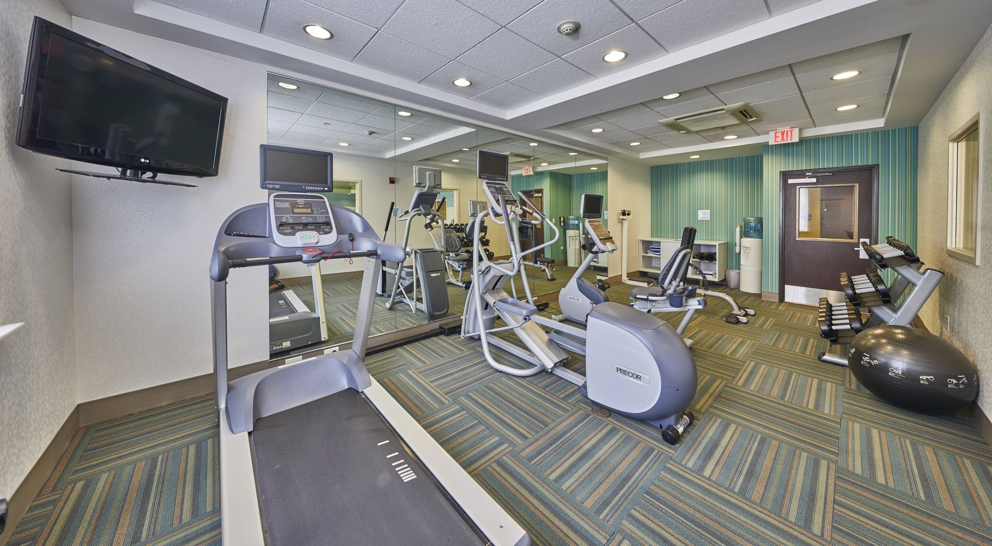 Holiday Inn Express & Suites Medford-Central Point