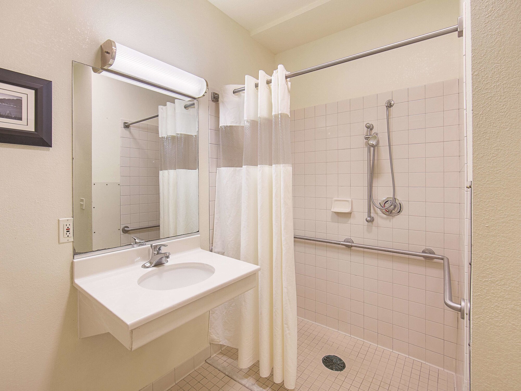 La Quinta Inn & Suites by Wyndham Central Point - Medford