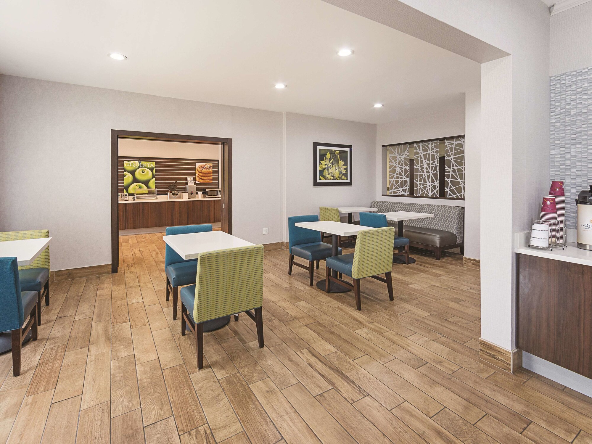 La Quinta Inn & Suites by Wyndham Central Point - Medford