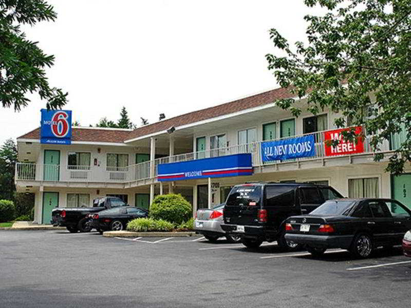 Motel 6 Coos Bay #1244