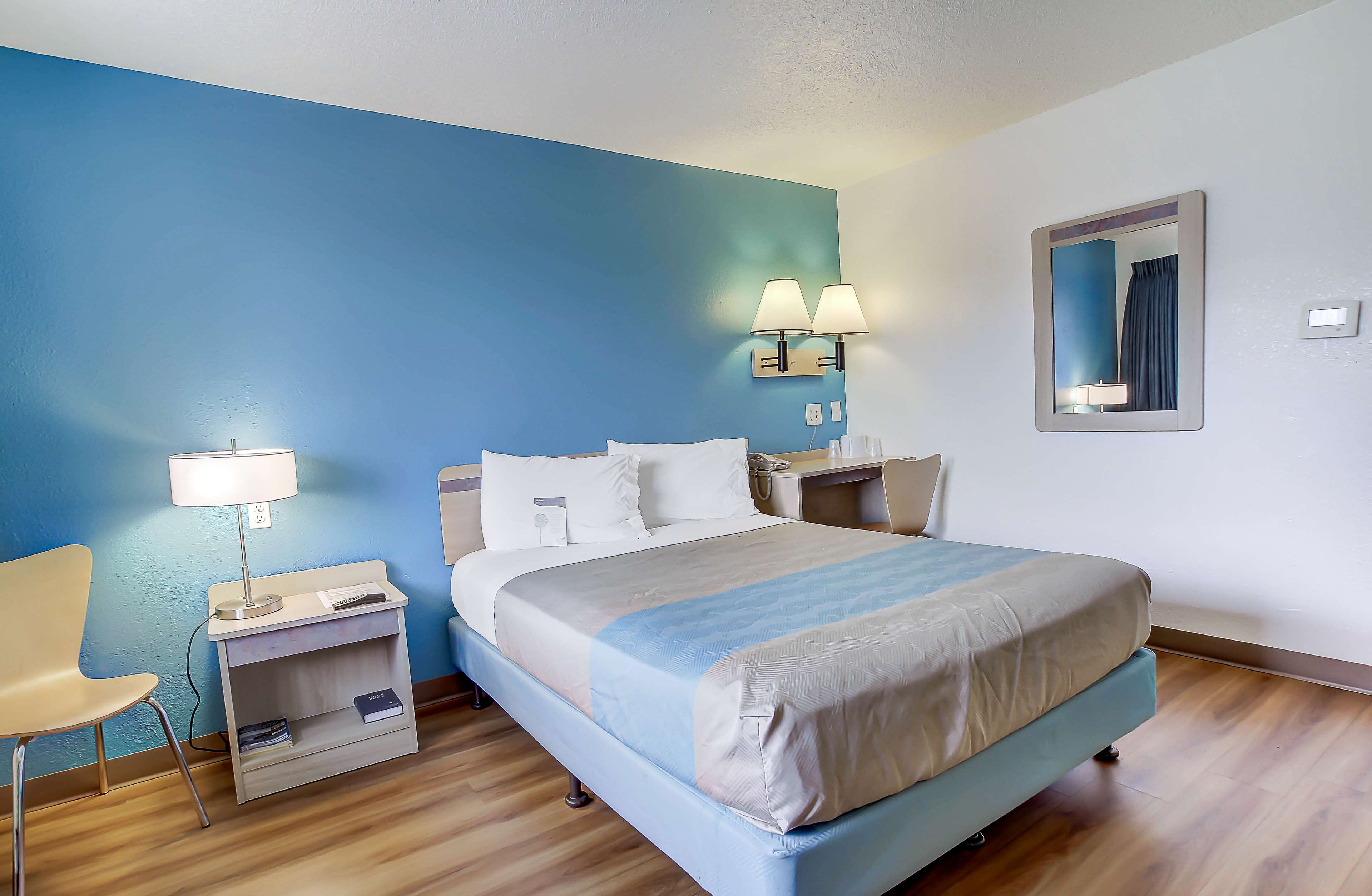 Motel 6 Coos Bay #1244