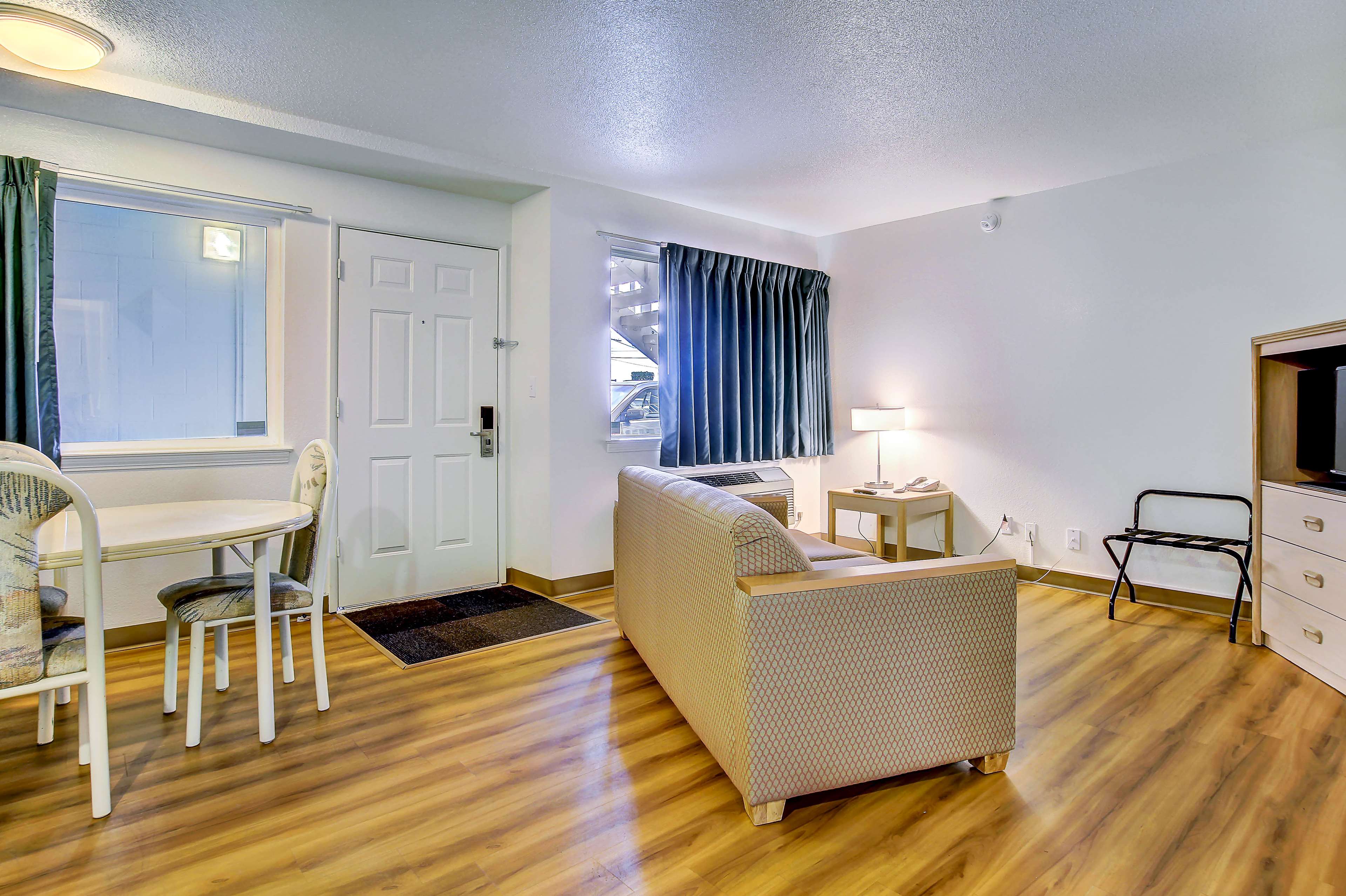 Motel 6 Coos Bay #1244