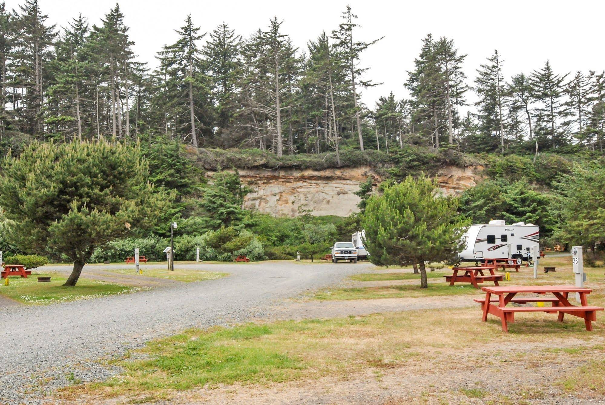 Oceanside Beachfront RV Resort