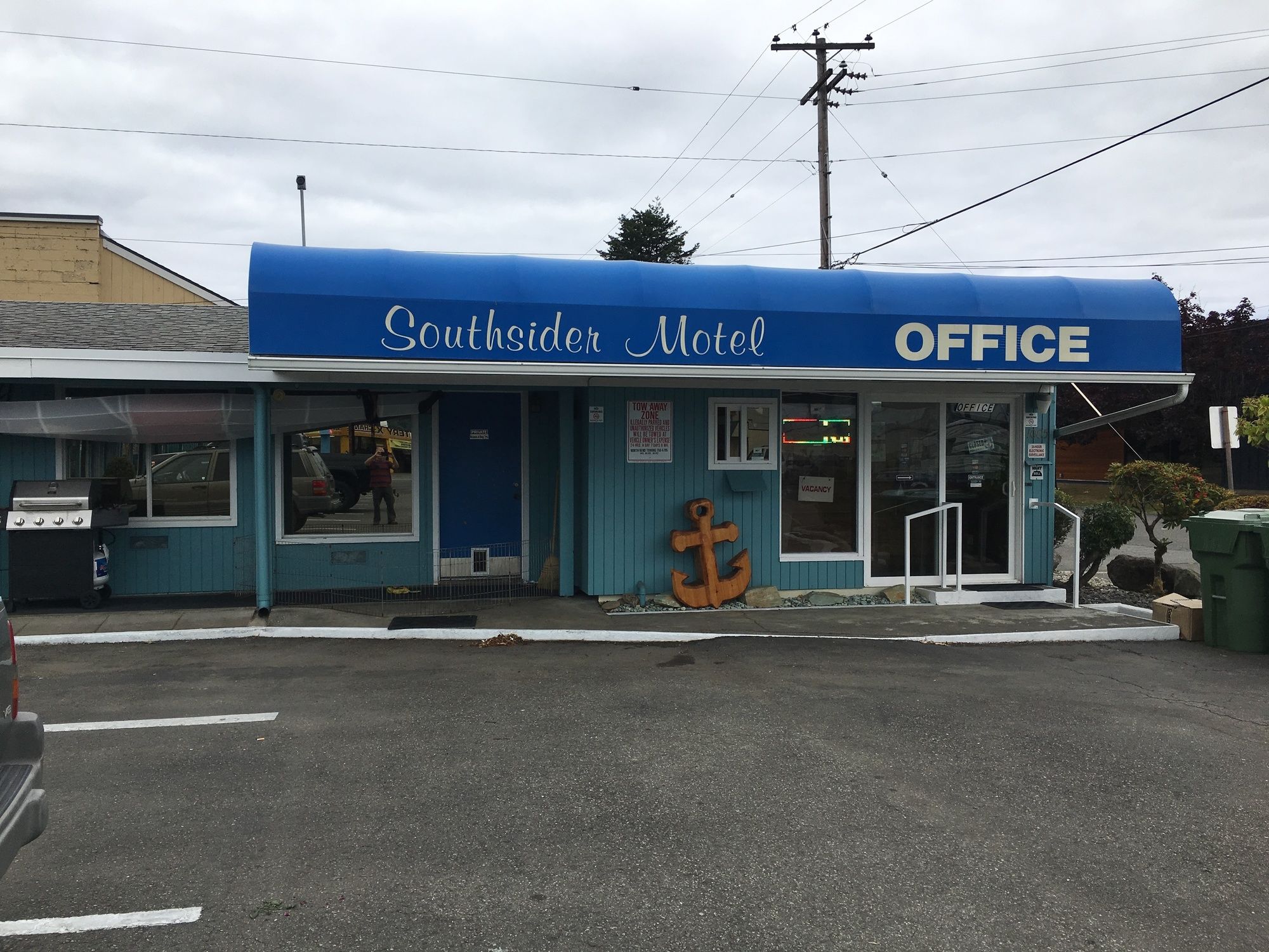 Southsider Motel