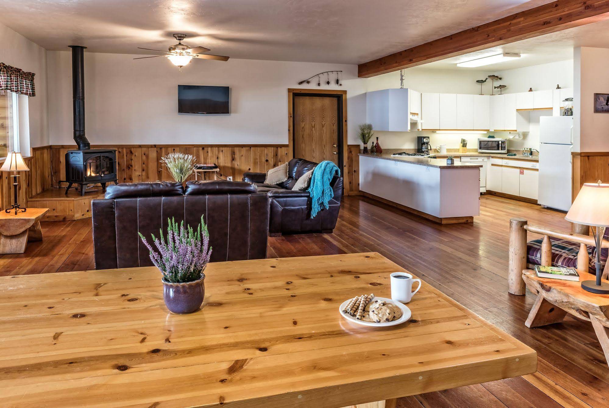 Shelter Cove Resort and Marina