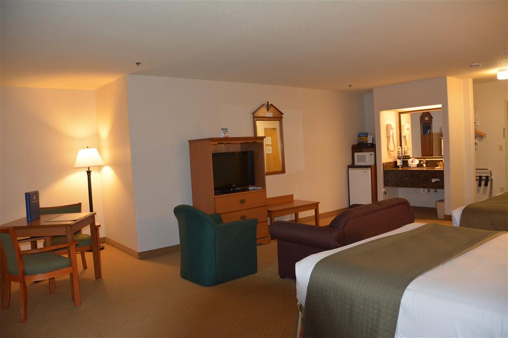 Best Western Dallas Inn & Suites