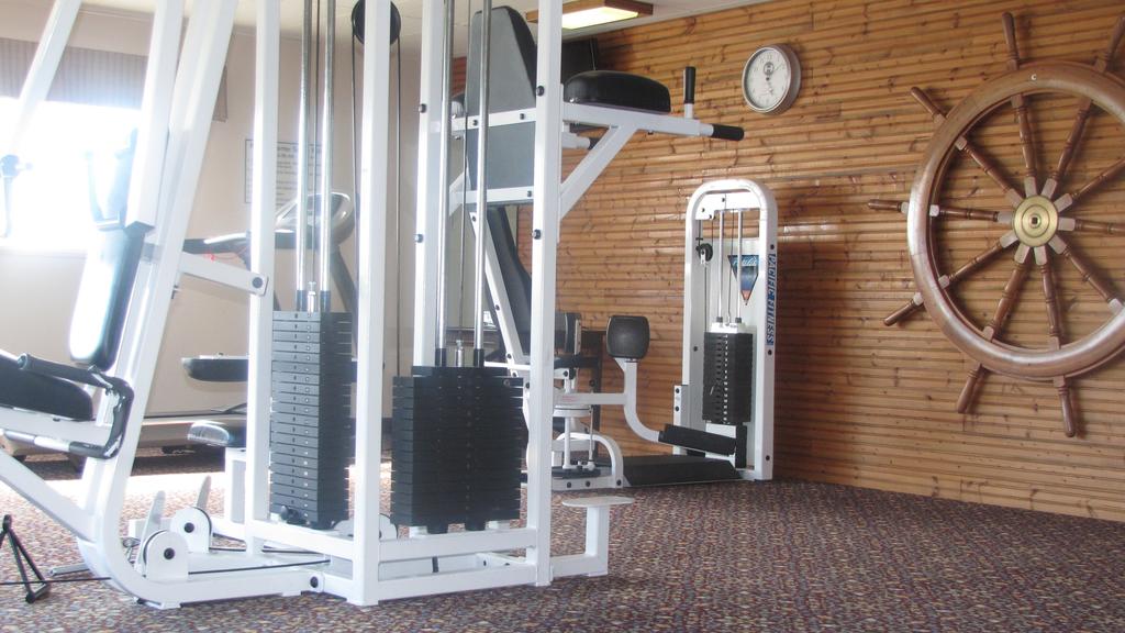 Clarion Inn Surfrider Resort