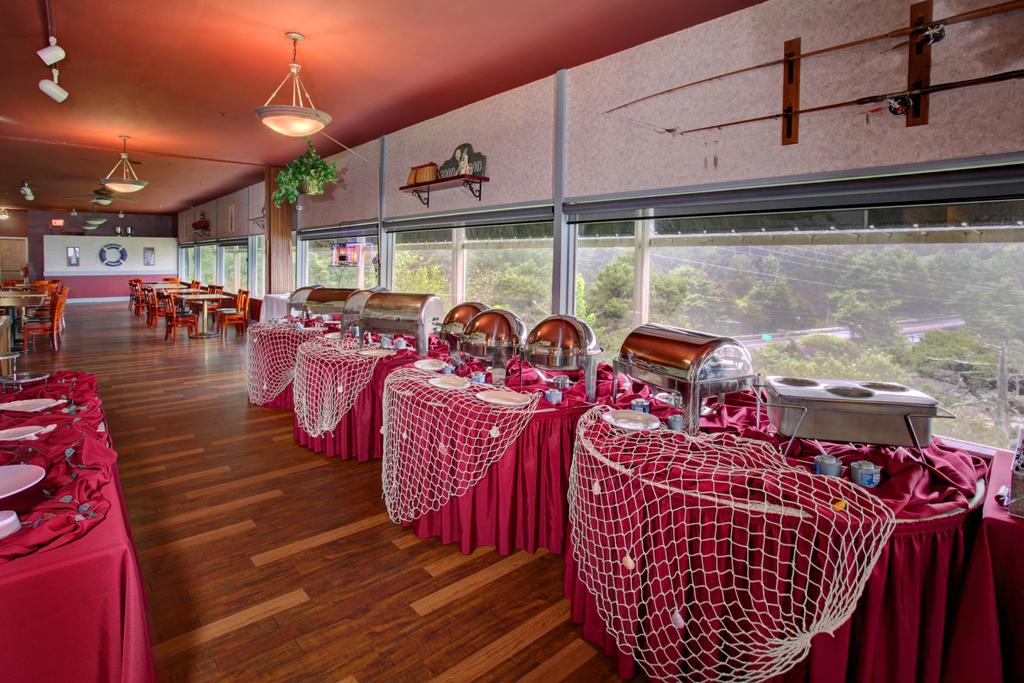 Clarion Inn Surfrider Resort