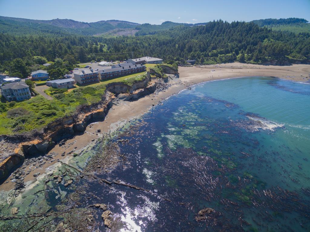 Clarion Inn Surfrider Resort