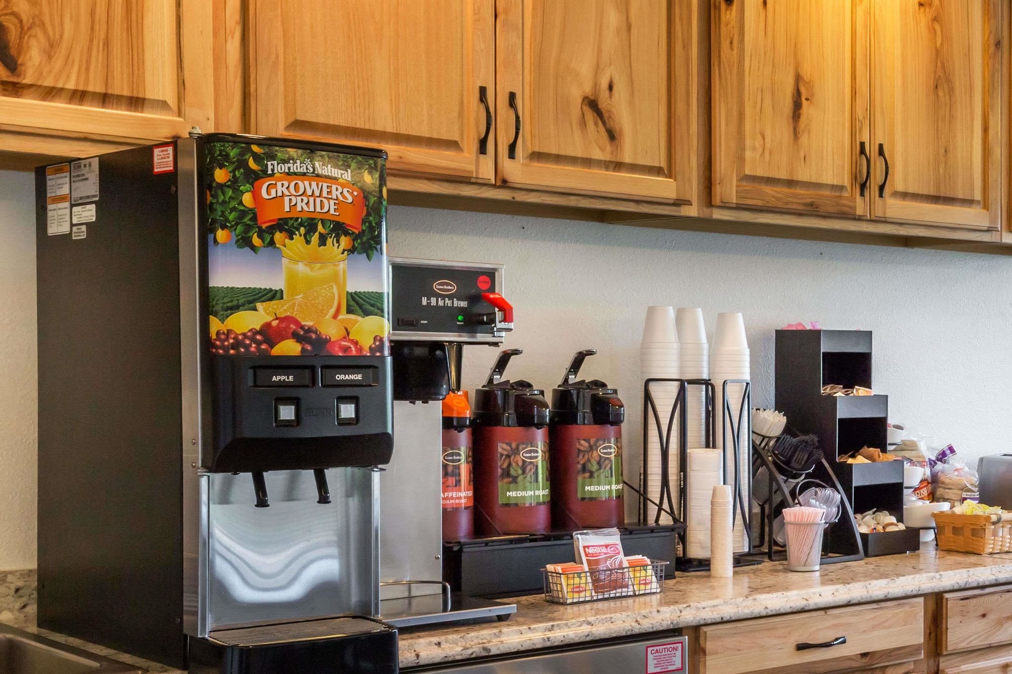 Travelodge by Wyndham Depoe Bay