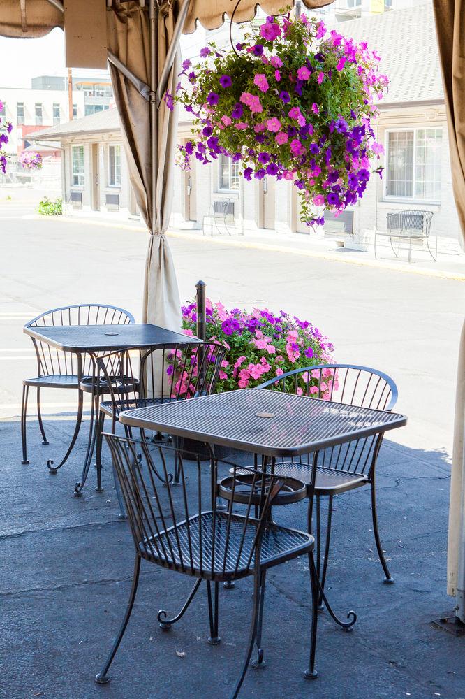 Union on Broadway Apartments