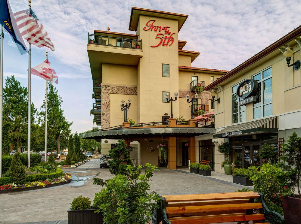 Inn at the 5th