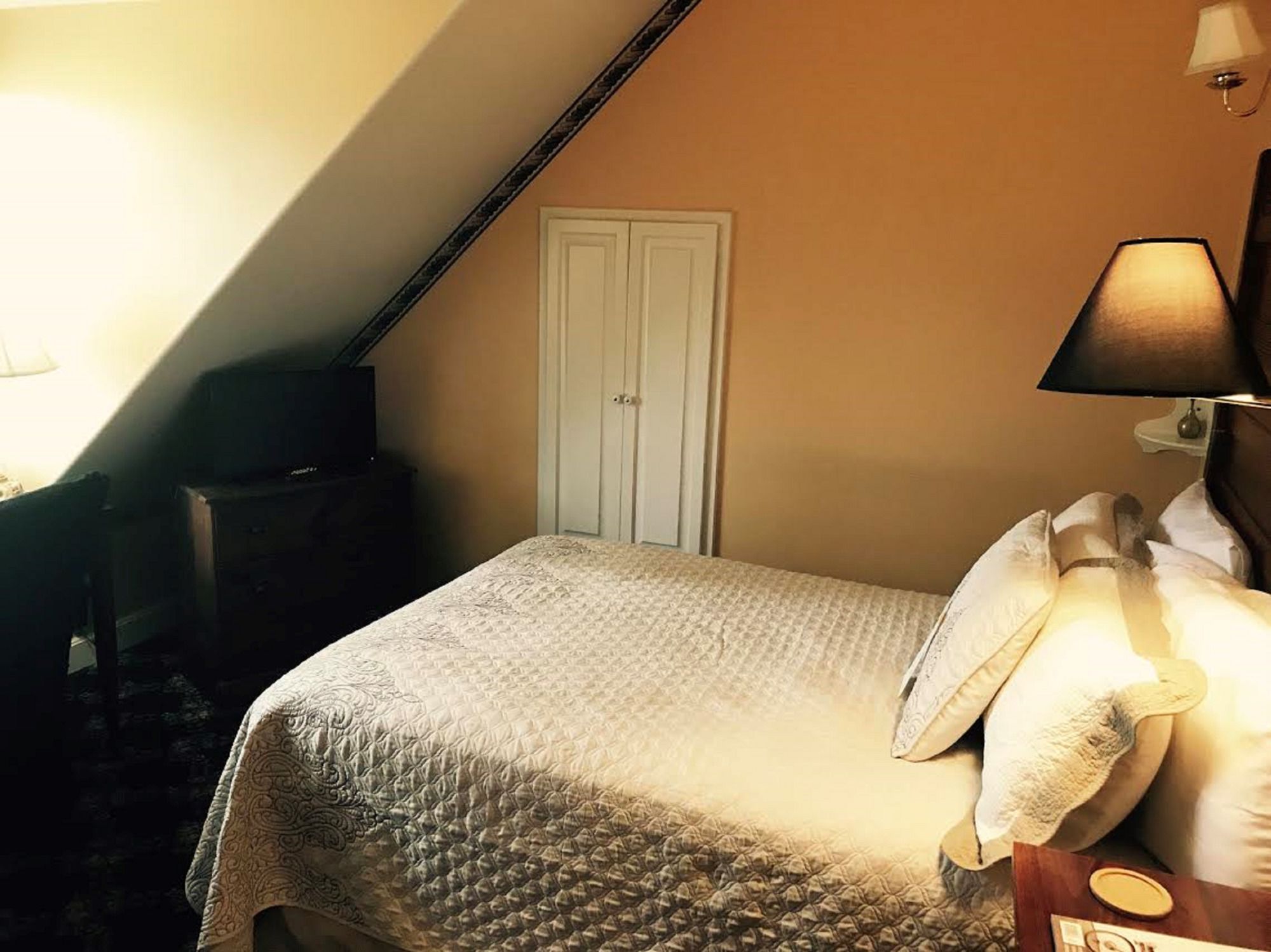 The Campbell House Inn