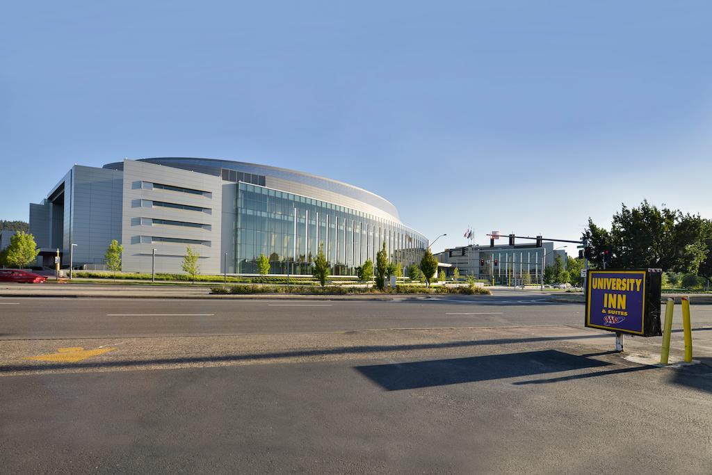 University Inn & Suites