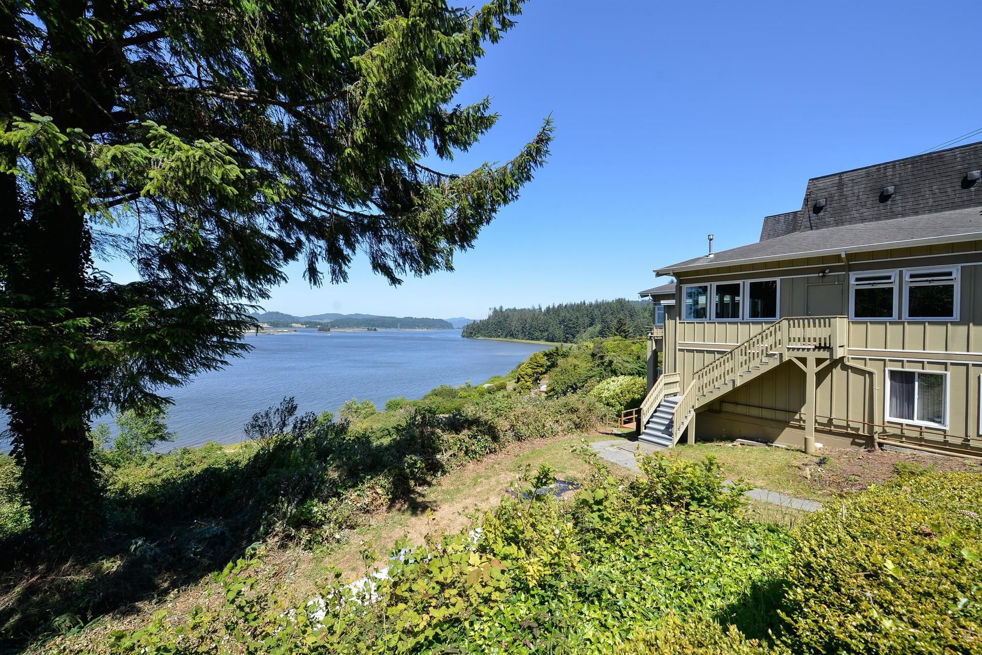 Best Western Pier Point Inn