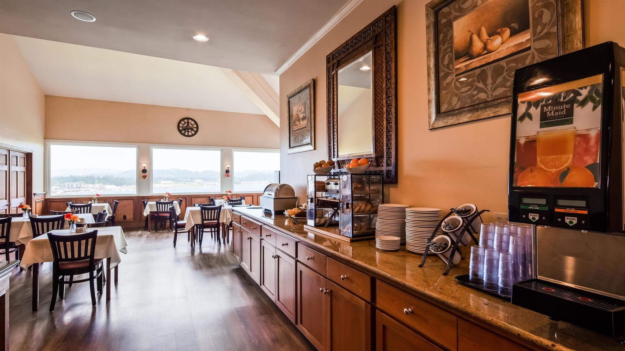 Best Western Pier Point Inn