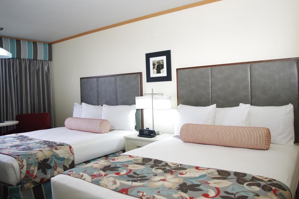 River House Inn, a Baymont by Wyndham