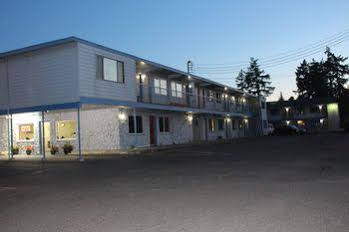 Silver Sands Motel