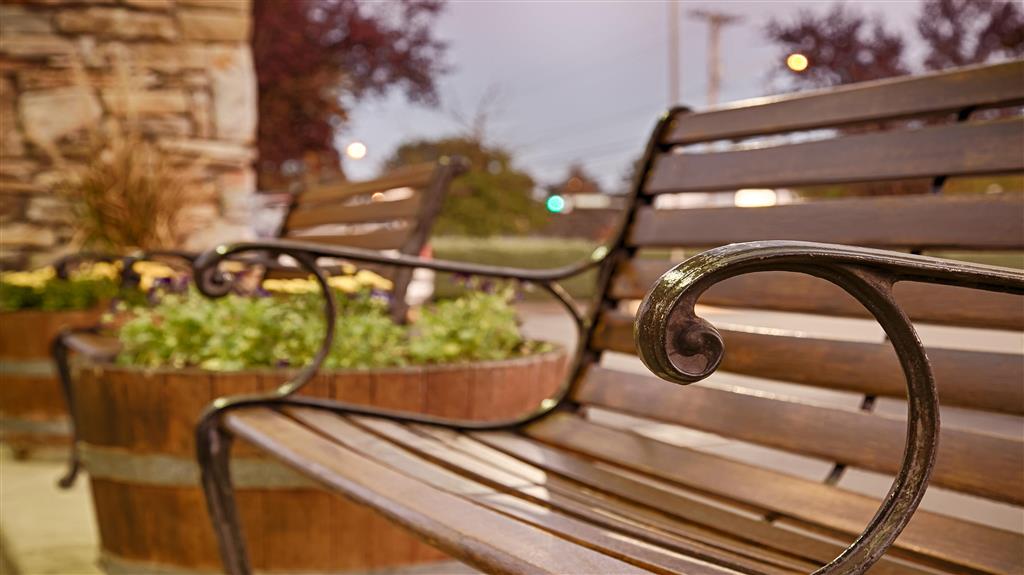 Best Western University Inn & Suites