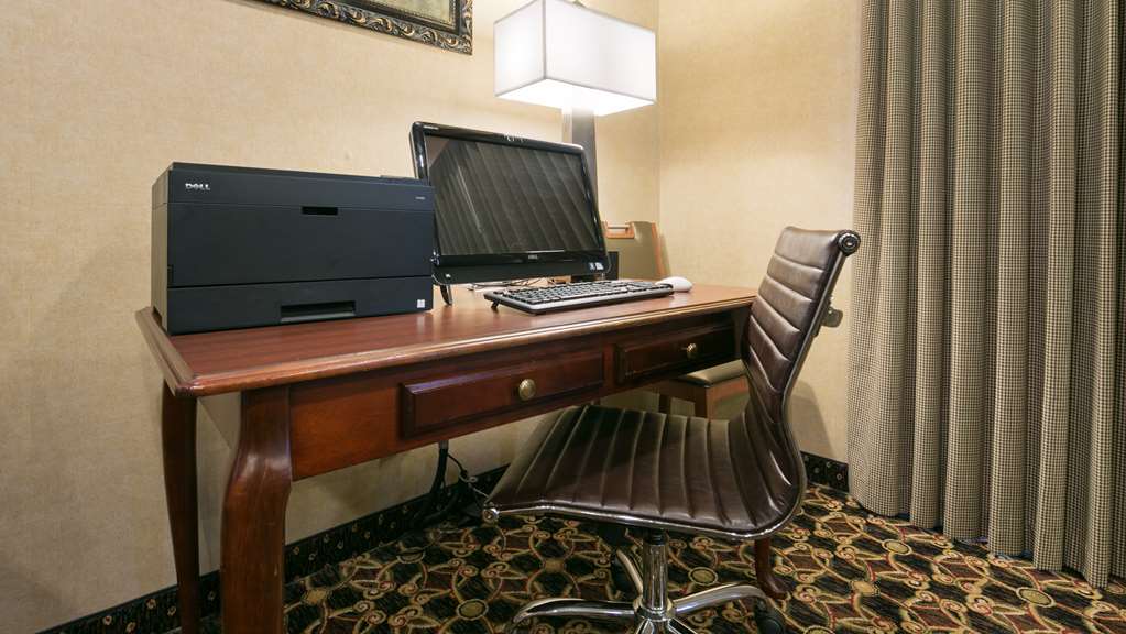 Best Western University Inn & Suites