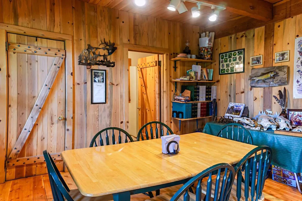 Sun Mountain Ranch BunkHouse