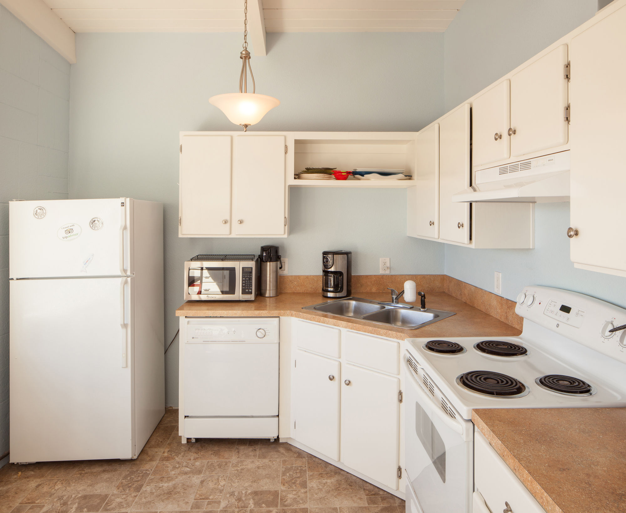 Harborview Inn & RV Park