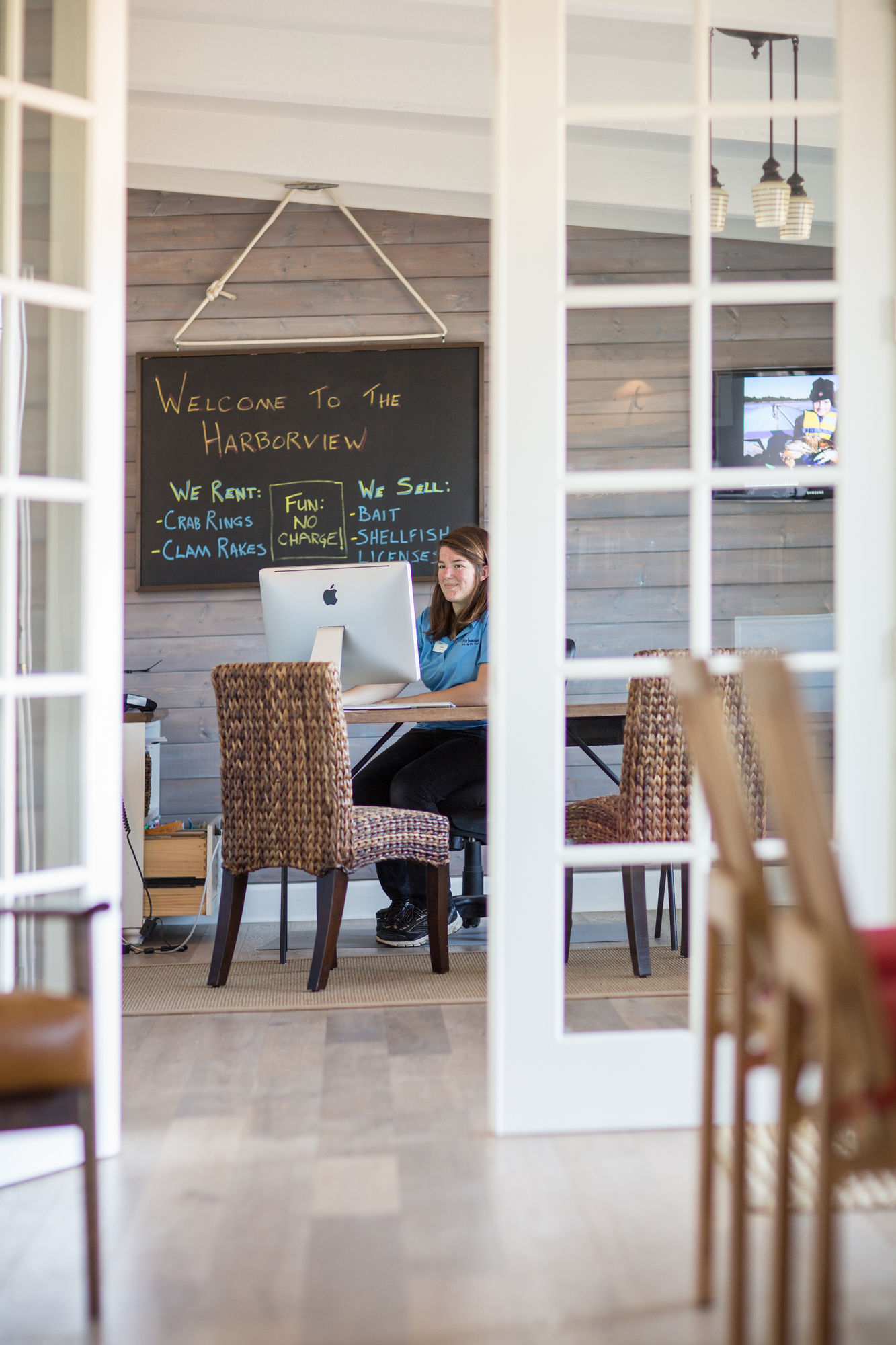 Harborview Inn & RV Park