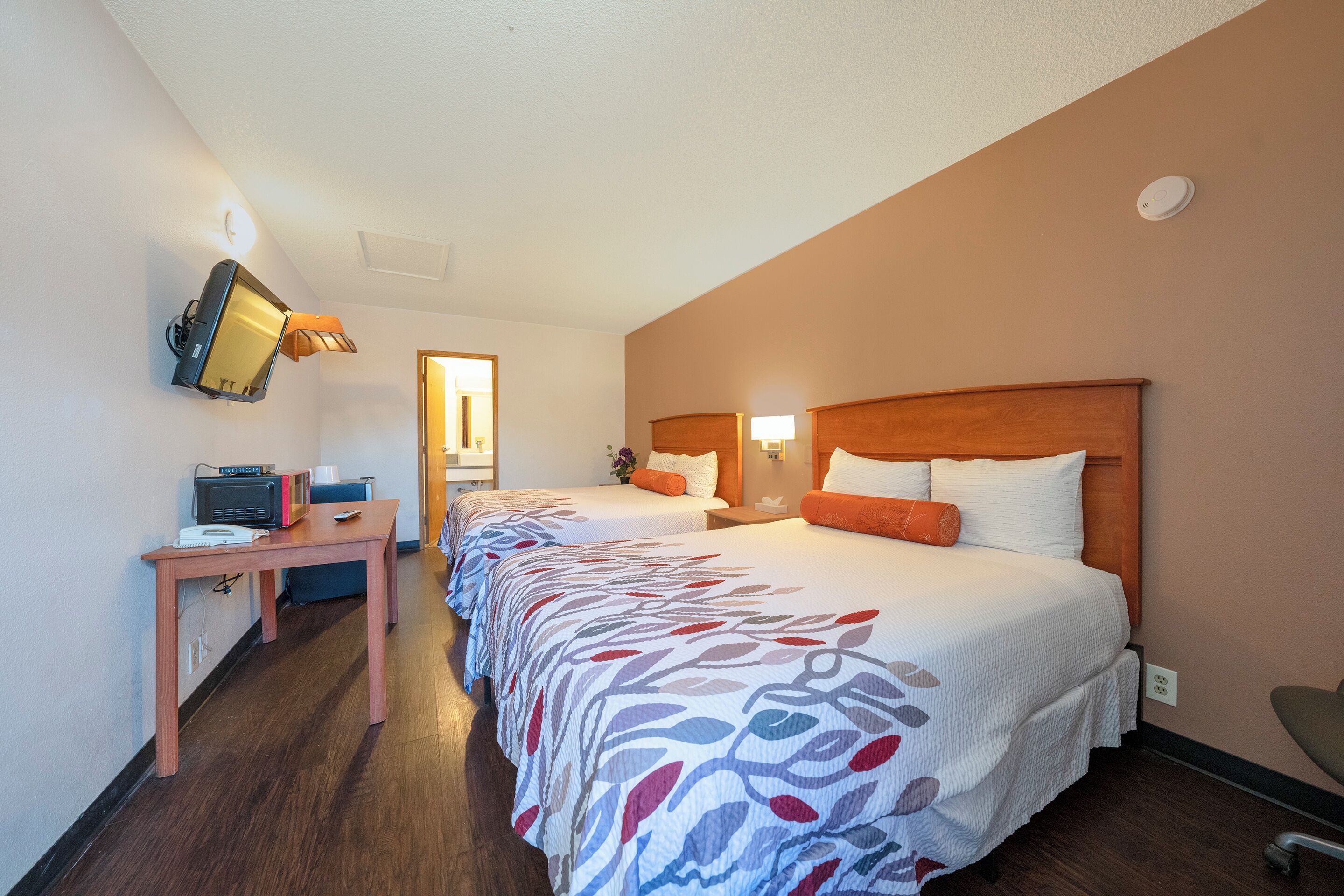 Budget Inn Gladstone By OYO - Portland/Clackamas