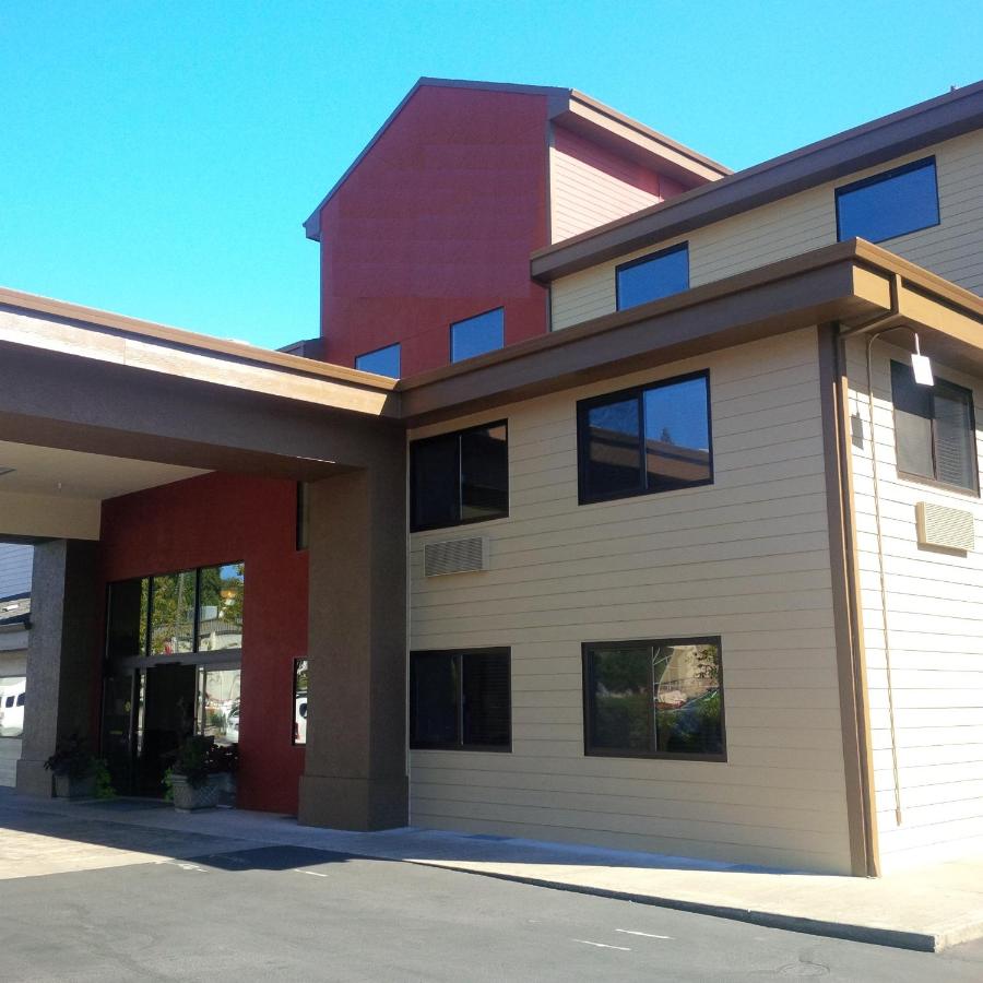 Holiday Inn Express Portland SE - Clackamas Area