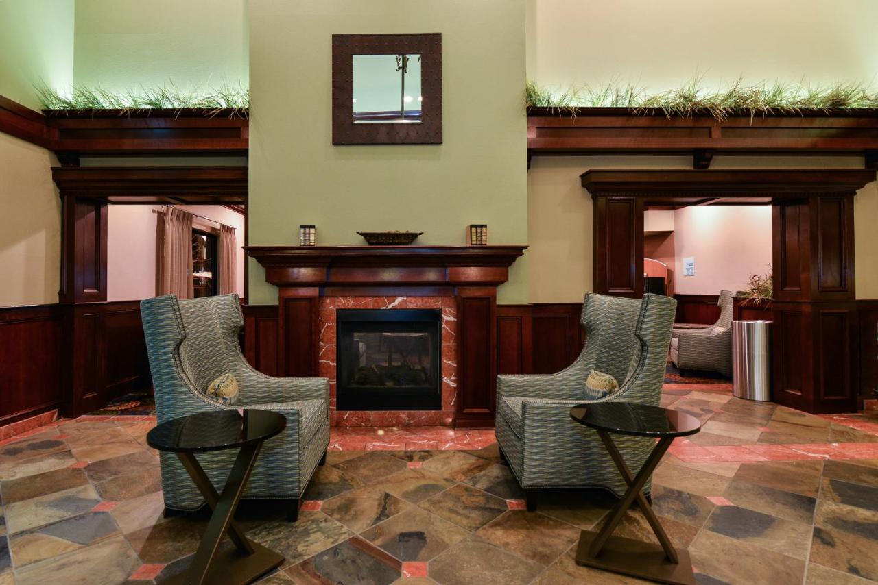 Holiday Inn Express Portland SE - Clackamas Area