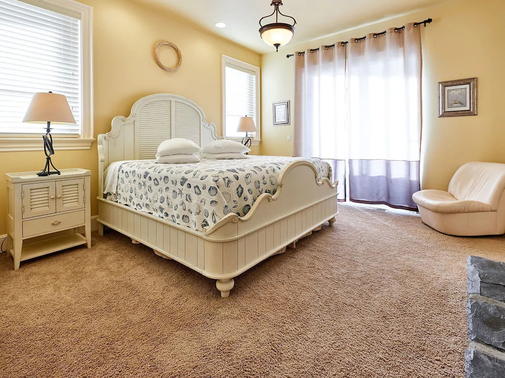 Admiral's Beach Retreat