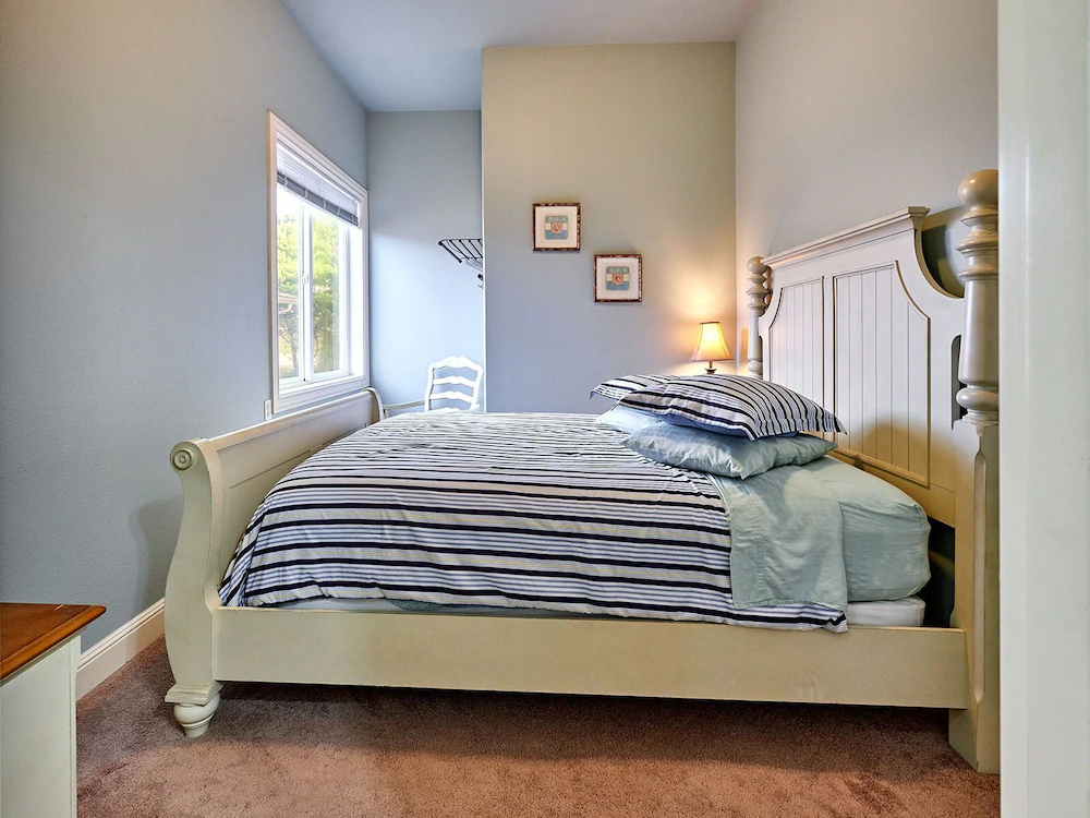 Admiral's Beach Retreat