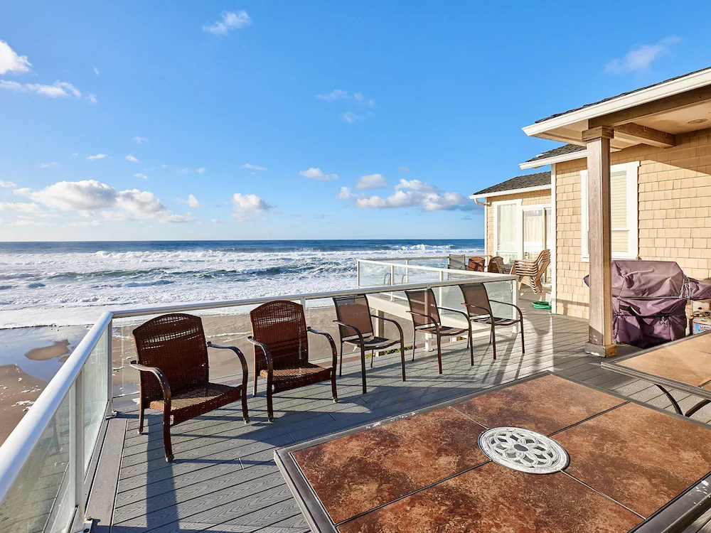 Admiral's Beach Retreat