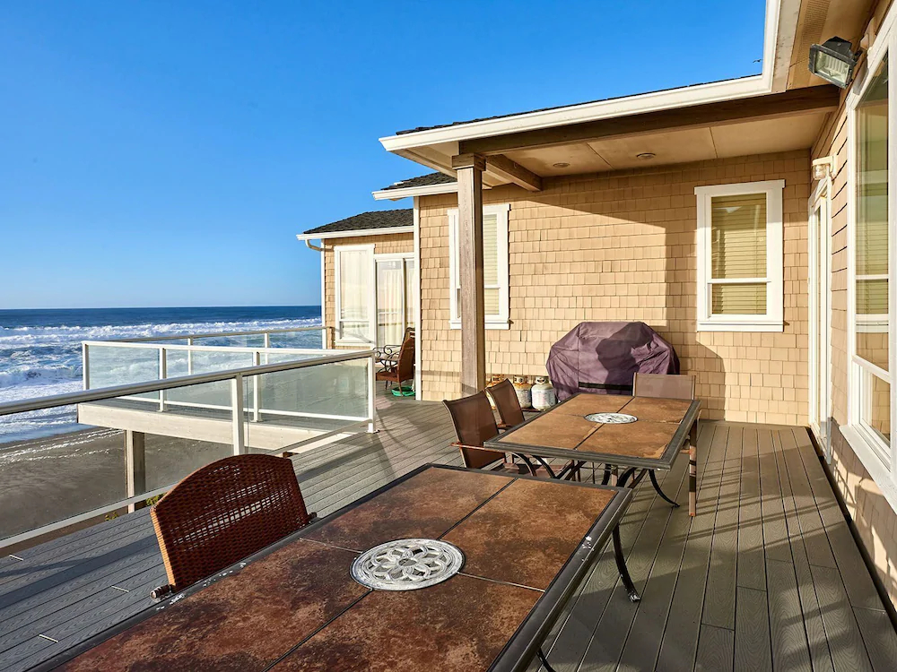 Admiral's Beach Retreat