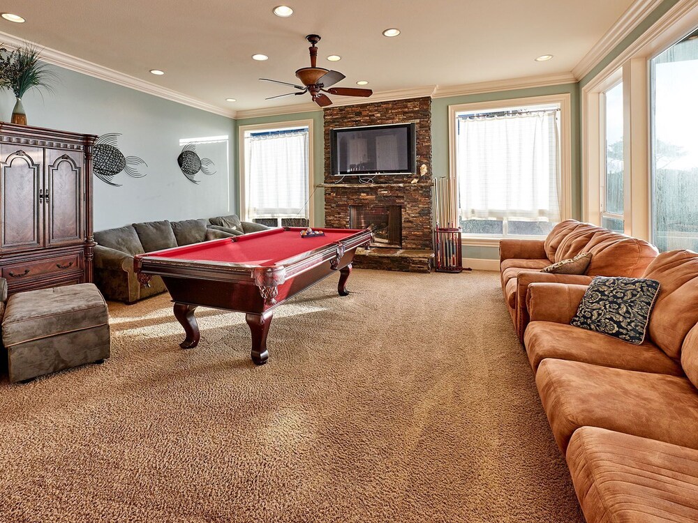 Admiral's Beach Retreat