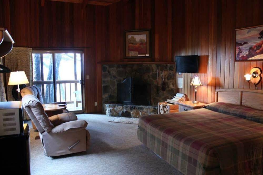 Ireland's Rustic Lodges