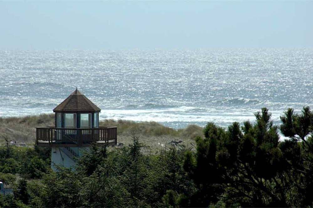 Ireland's Rustic Lodges