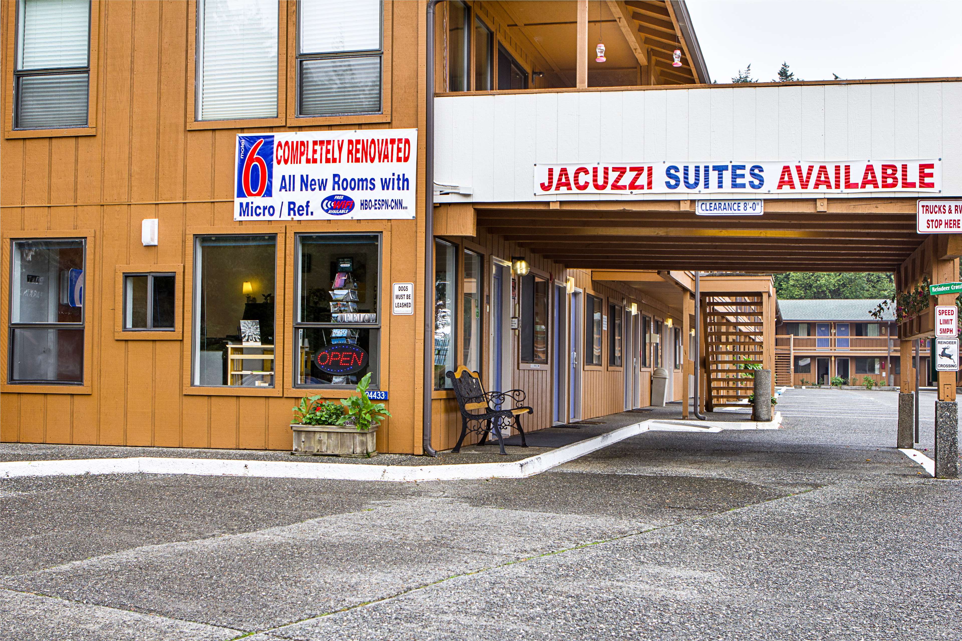 Motel 6 Gold Beach