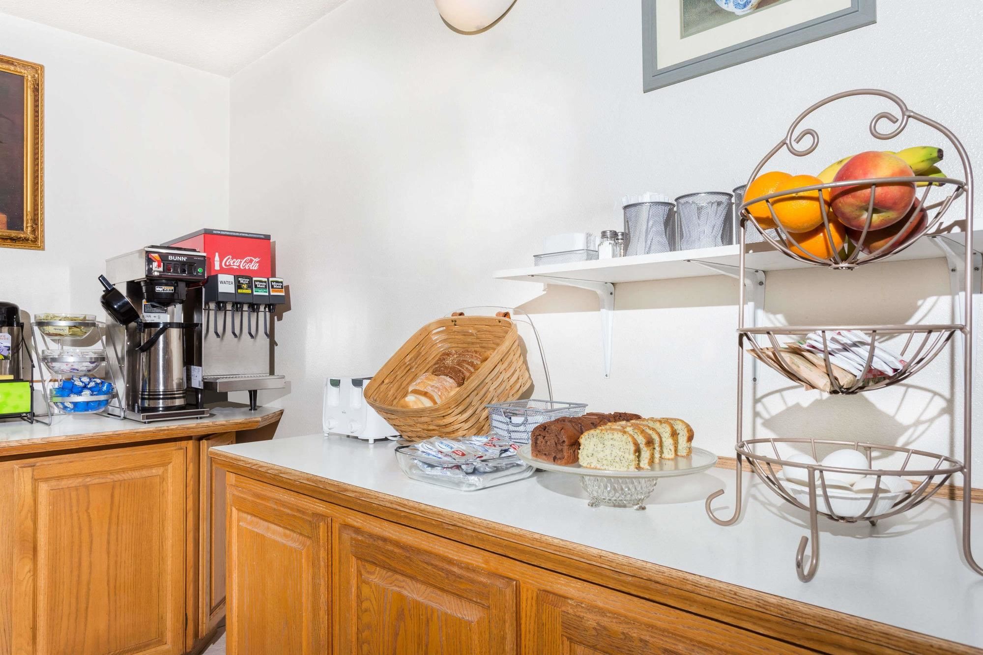 Travelodge by Wyndham Grants Pass