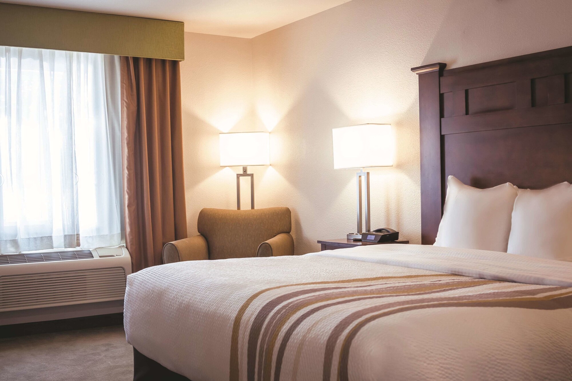 La Quinta Inn & Suites by Wyndham Grants Pass