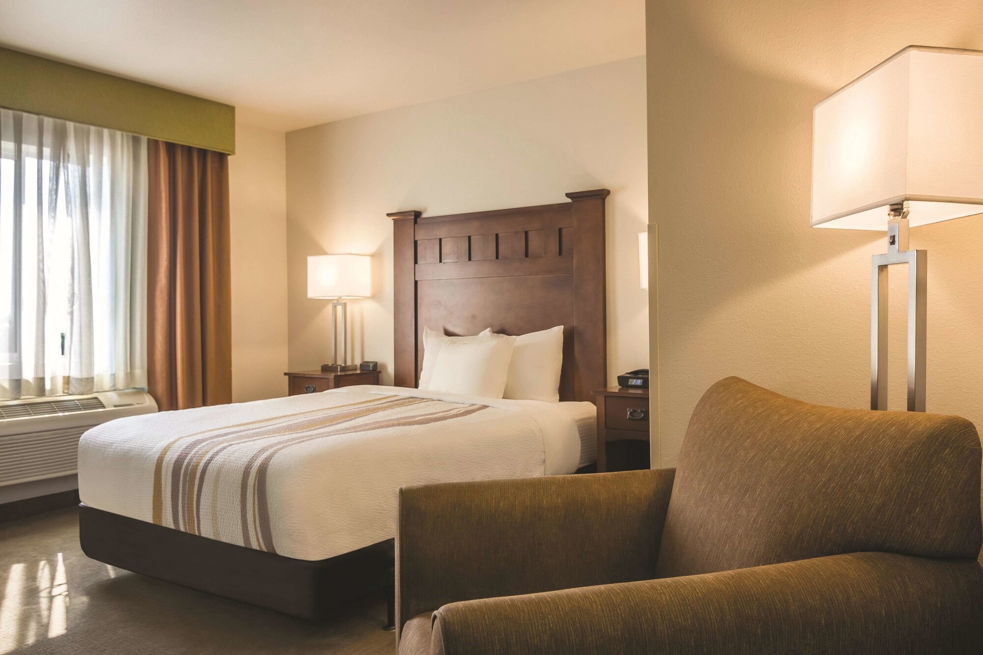 La Quinta Inn & Suites by Wyndham Grants Pass