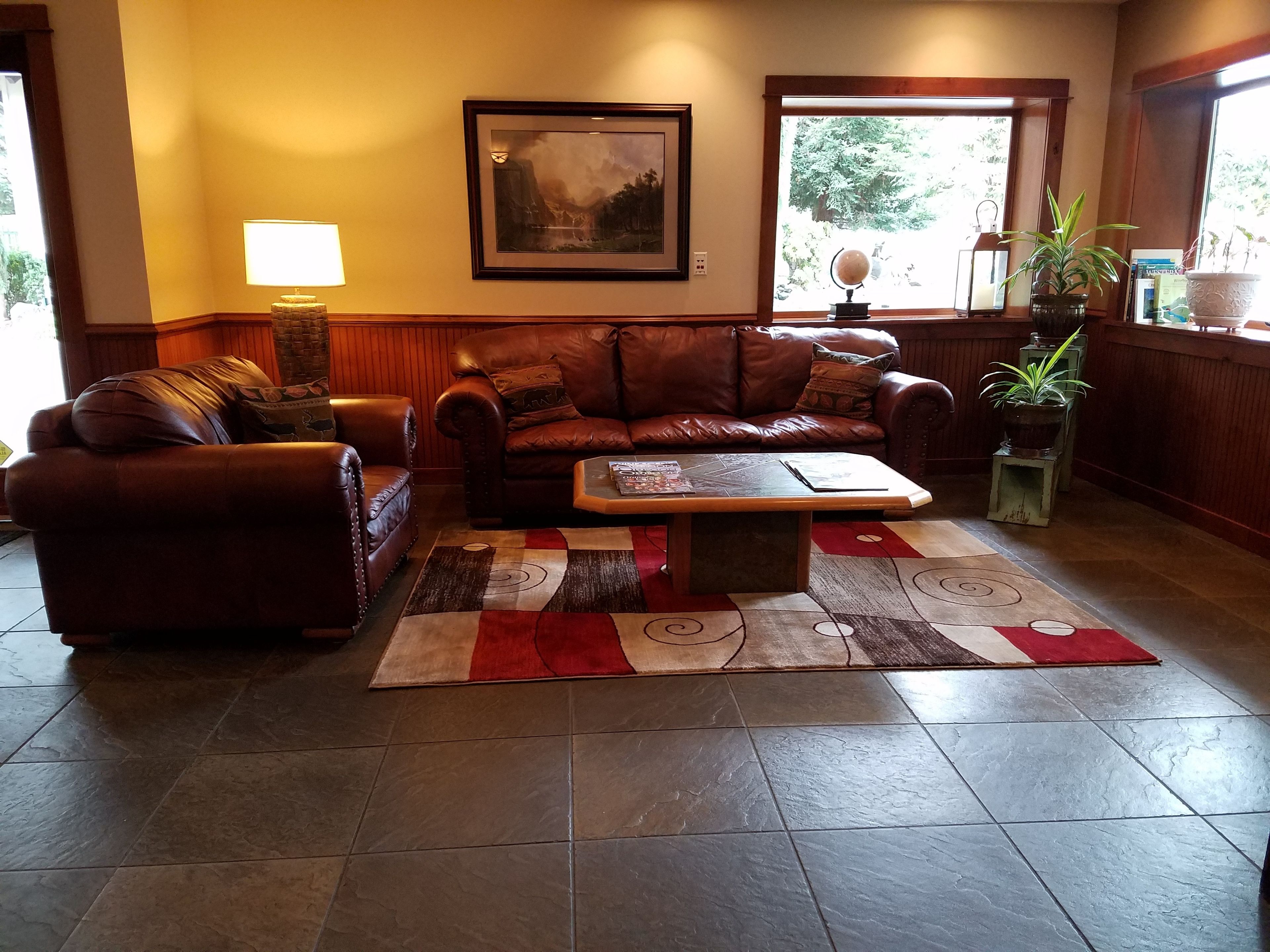 Redwood Hyperion Suites