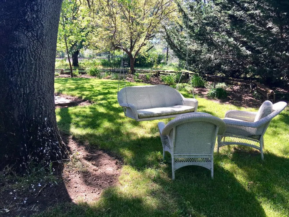 Romantic Rogue River Cottage