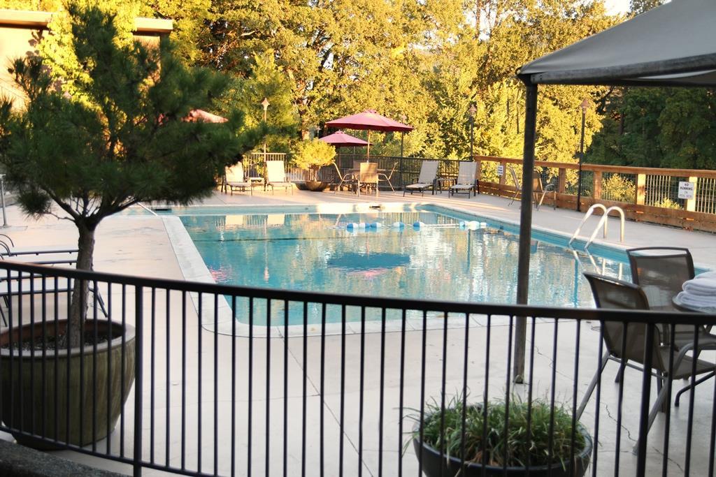 The Lodge at Riverside