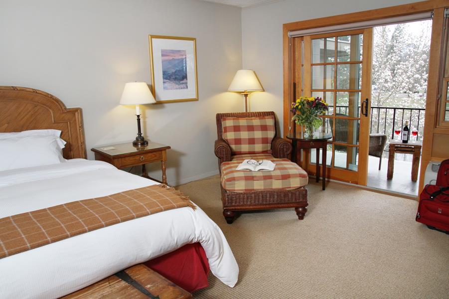 The Lodge at Riverside