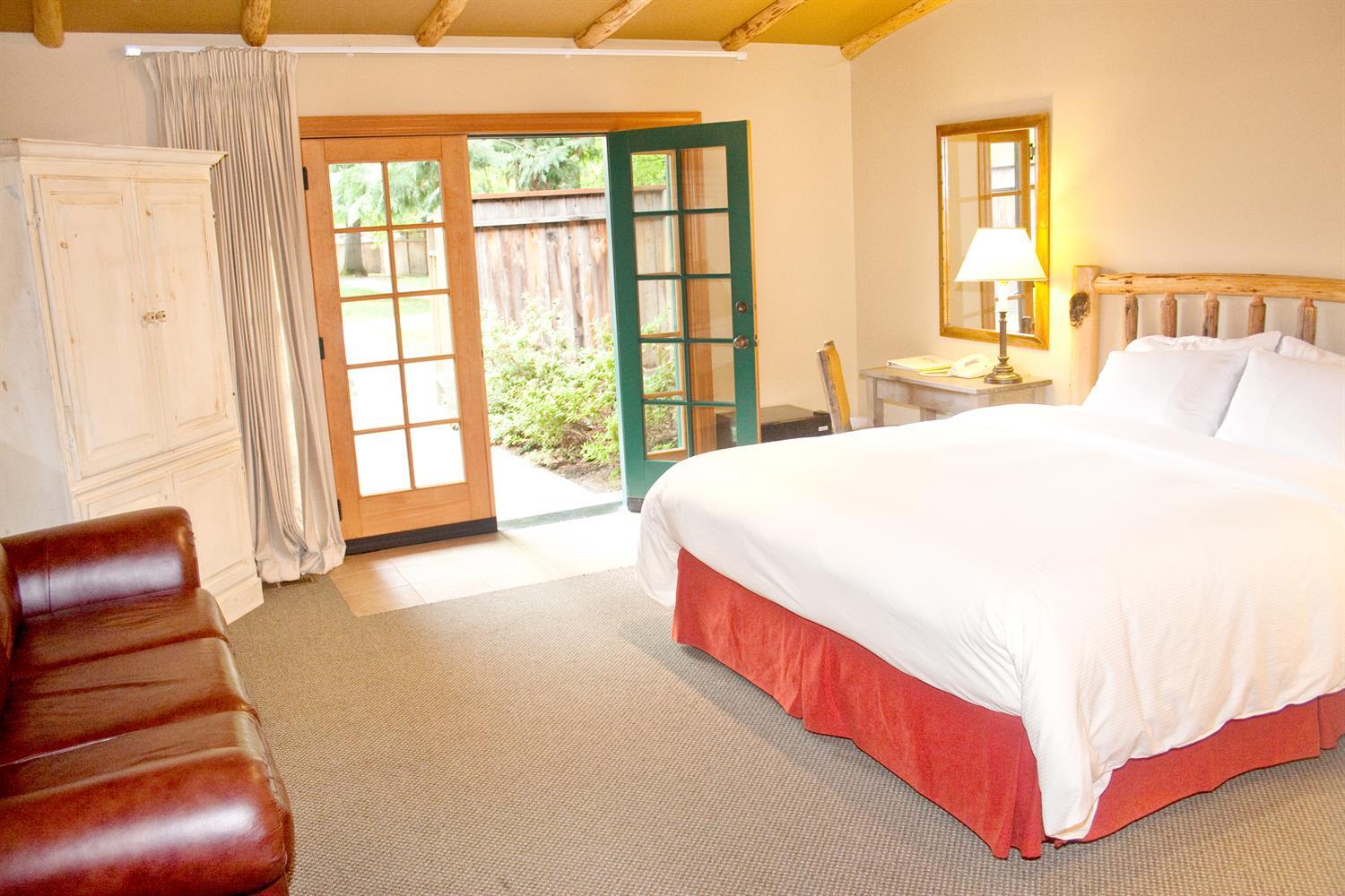 The Lodge at Riverside